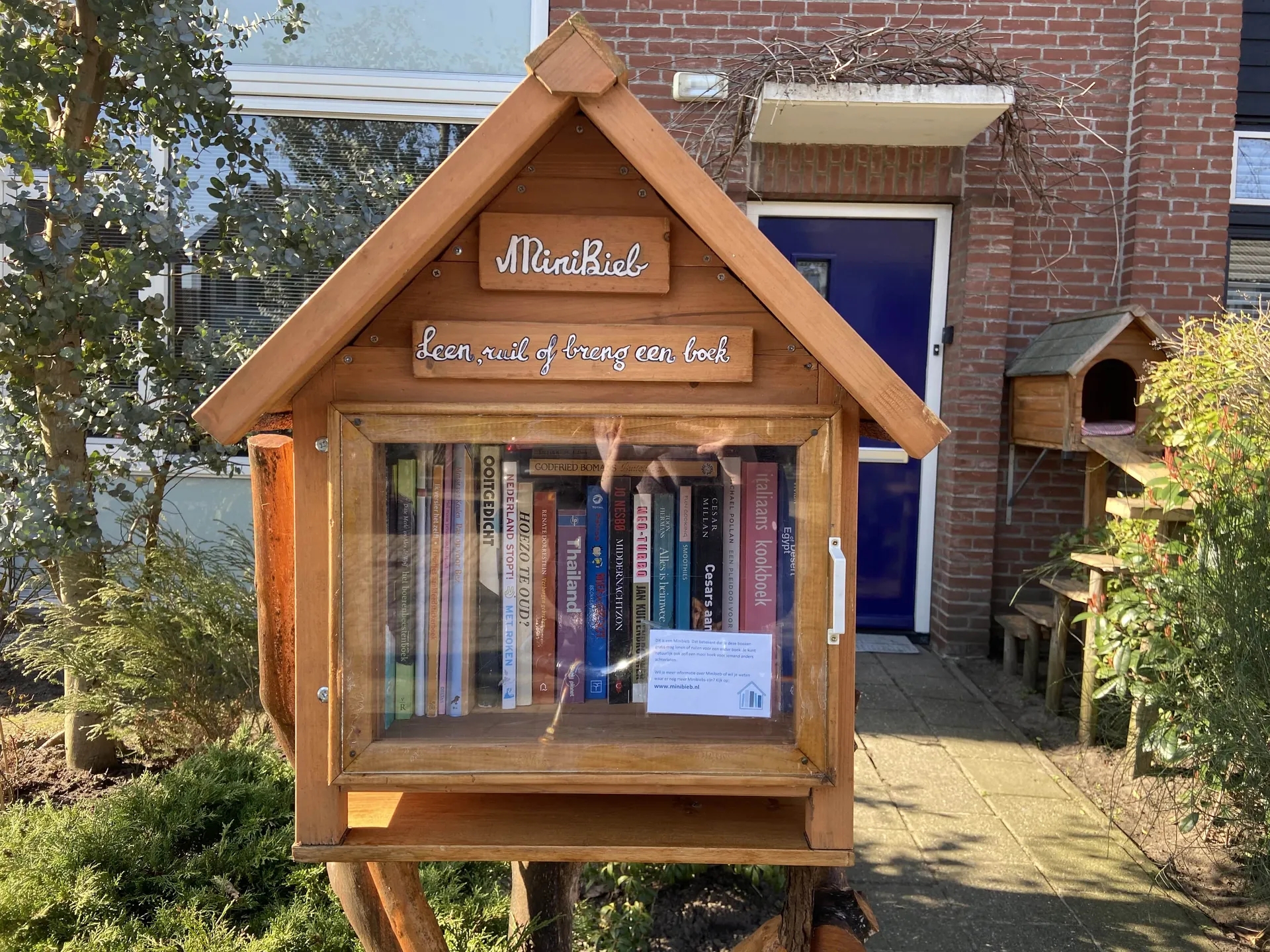 Photo of a mini library in Breda