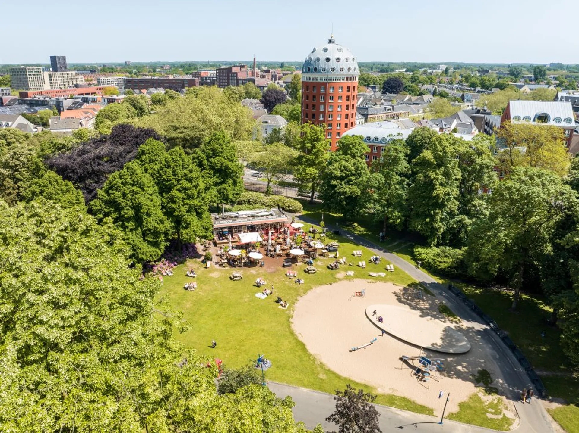 Top view of the t-house and the sandpit in Valkenberg Park